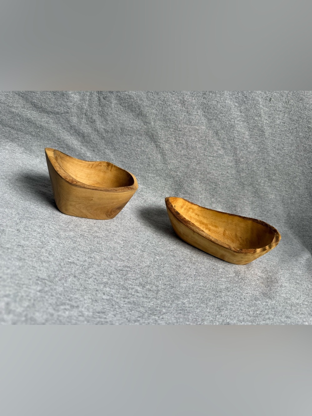 Source Unknown Natural Wood-Tone Hand-Carved Serving Bowls - Honey Brown